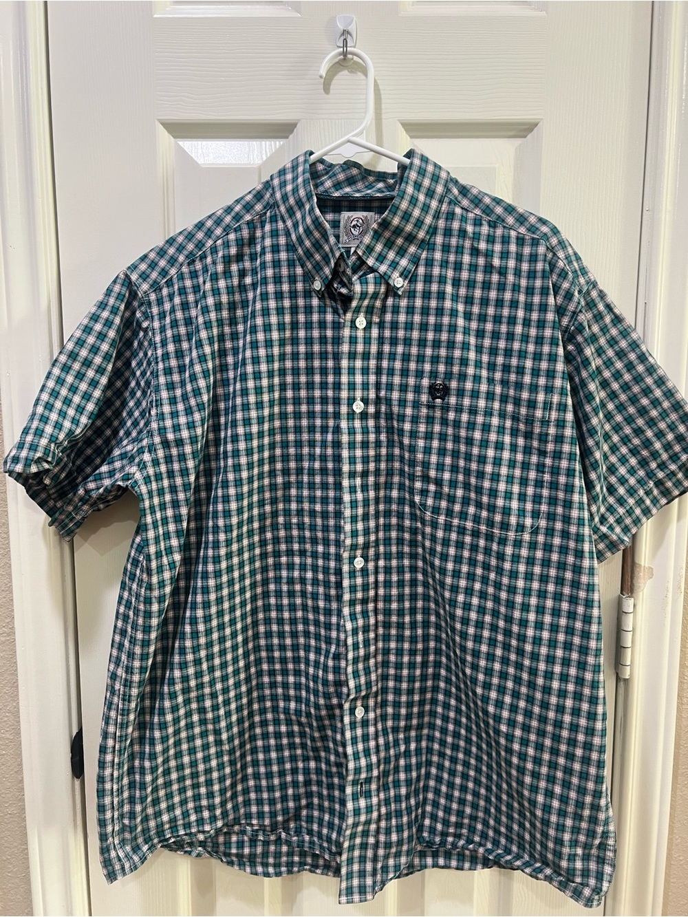 Cinch Men’s Shirt Size Med Button Down Green/Red/Black Plaid Short Sleeve Pocket